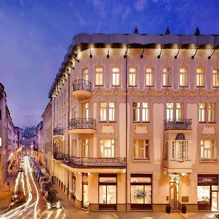 Otel Roset & 4*